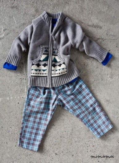 Knitted zipped jacket