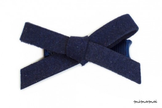 Barrette &agrave; Noeud Simili Daim - Bleu Marine