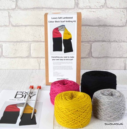 LUXURY COLOUR BLOCK SCARF KNITTING KIT