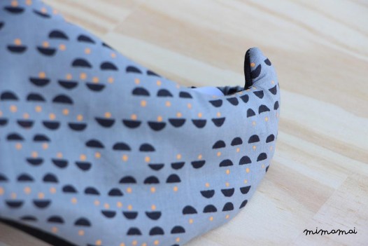 Masque de nuit &ndash; Graphique noir et gris