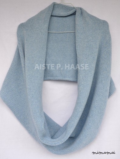 Cashmere infinity scarf, Serenity color