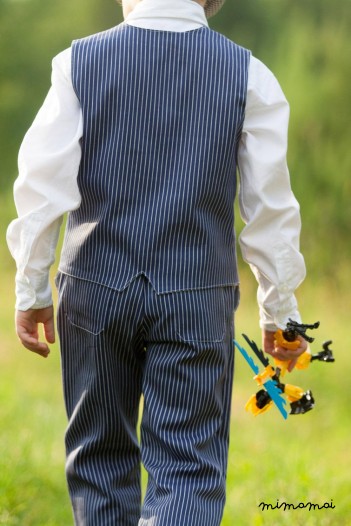Natural cotton vest