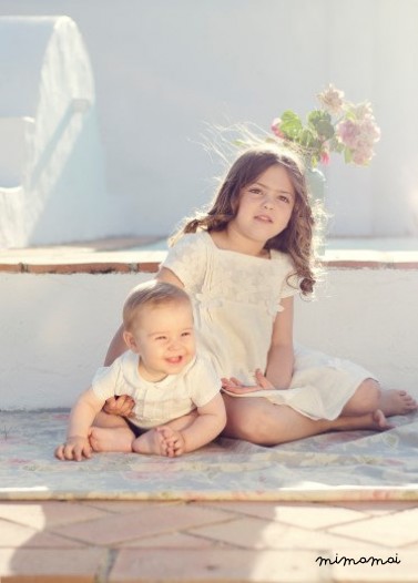 Toddler linen dress, Girls white dress, Classic toddler dress, Embroidered Girls dress