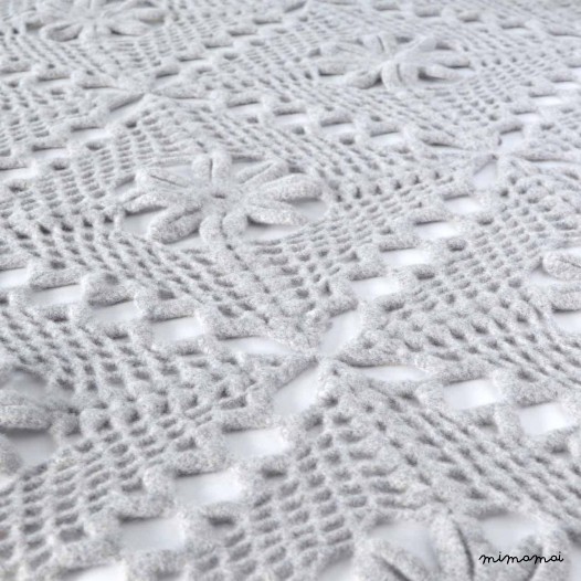 LUXURY CROCHET LACE THROW KIT