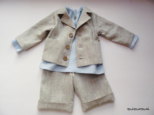 Natural linen outfit - jacket and short pants