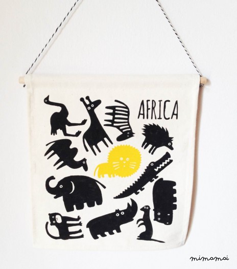 AFRICAN WILDLIFE wall flag