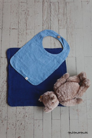 NAVY BLUE BURP CLOTH