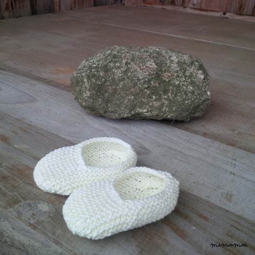 Baby shoes and knitted bear, handmade knitwear of organic cotton, off white and grey