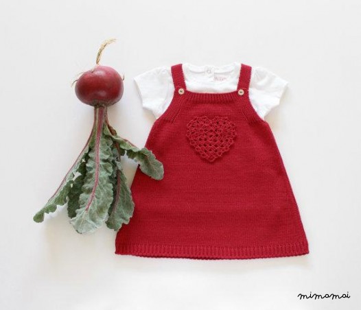 Gonna a maglia bambino con cuore all'uncinetto. Cerise. 100% cotone. Dimensioni pronti a nave 3 mesi
