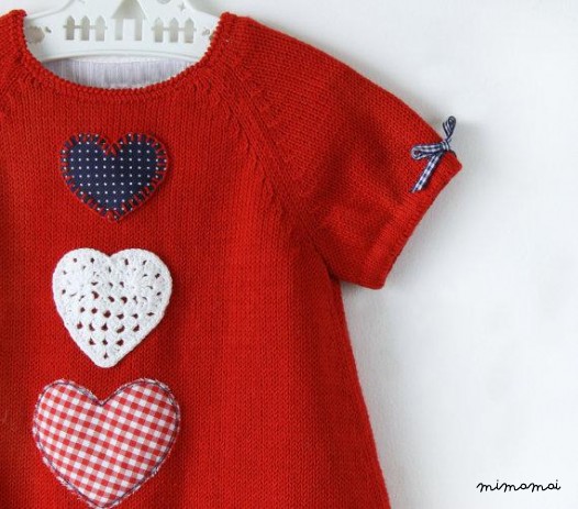 maglia bambino vestito. Rosso. Cuori. 100% cotone. PRONTO a dimensione nave 3-6 mesi.