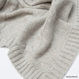 Cashmere Cable Blanket - Light Grey M&eacute;lange