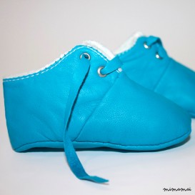 12-18 Months Slippers / Baby Shoes Lamb Leather blue clair