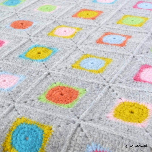 GRANNY SQUARE CROCHET BLANKET KIT - 3 SIZES AVAILABLE
