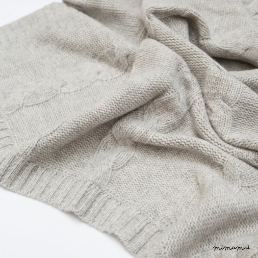 Cashmere Cable Blanket - Light Grey M&eacute;lange