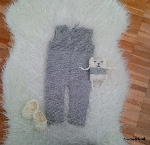 Baby romper, handmade knitwear of organic cotton, grey