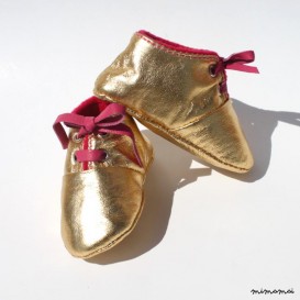 3 - 6 Months Slippers / Baby Shoes Lamb Golden Glitter Dore pink