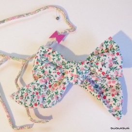 BARRETTE GROS NOEUD FLEURIS