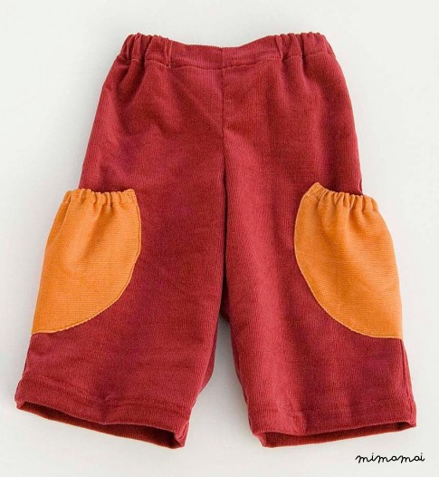 Cherry corduroy pants with big semicircle pockets