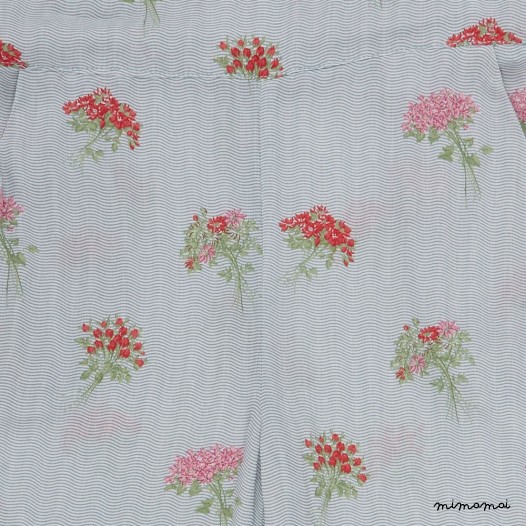 PETO GREY FLOWERS
