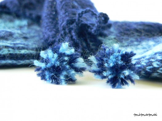 Hand knit wool baby booties - newborn gift, baby shower, blue baby booties