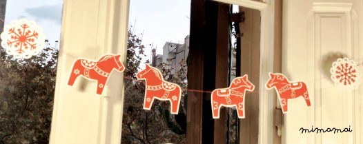 SCANDINAVIAN DALA HORSE PAPER GARLAND