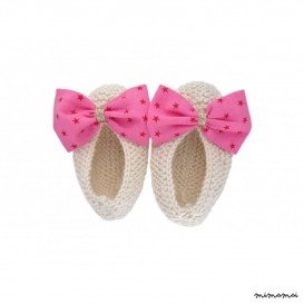 Chaussons ballerines &eacute;cru n&oelig;ud tissu &eacute;toil&eacute; rose