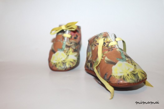 SALE 3 - 6 Months Slippers / Baby Shoes Lamb Leather Flowery Yellow