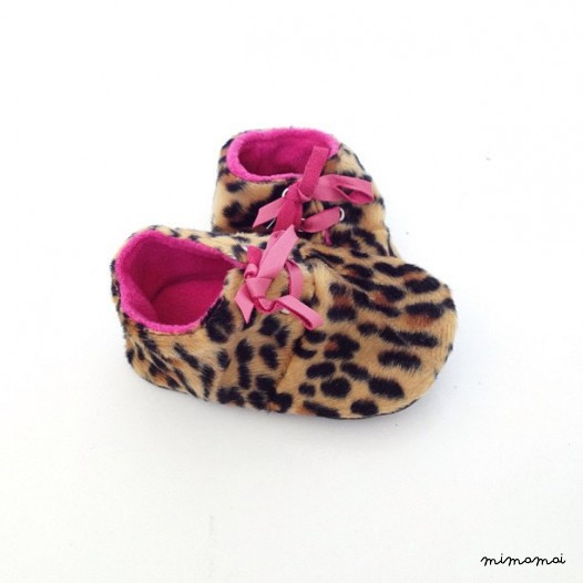 12-18 Months Slippers / Baby Shoes Lamb Leather leopard pink