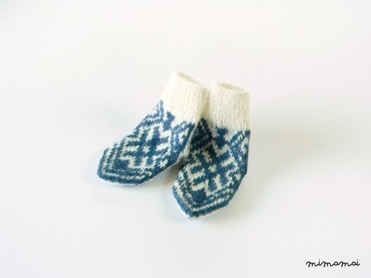 Wool baby socks - hand knit wool newborn socks - baby gift, baby