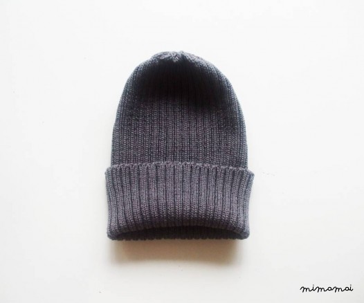 Virgin wool short beanie hat for children