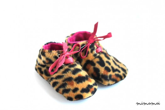 18-24 Months Slippers / Baby Shoes Lamb Leather leopard pink