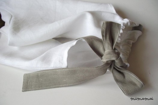 Linen baby girl overalls with bow
