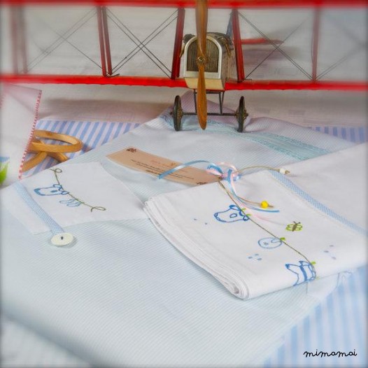 stendibiancheria mano ricamato del neonato coperta &Eta;appy piumone di blu e bianco