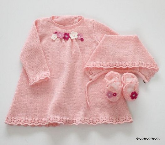 Maglia bambino vestito, cappello e scarpe da impostare. Neonata, nel colore rosa.