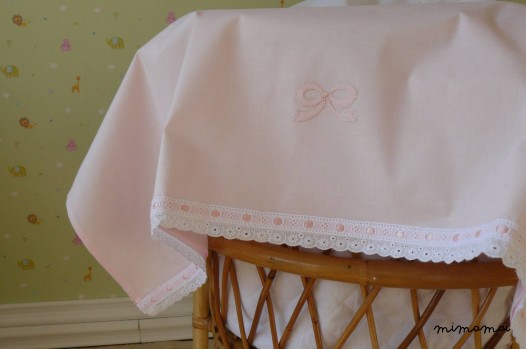 Lenzuolino culla o lettino rosa di cotone "Nodo d'amore"