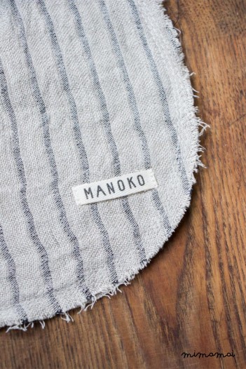 Linen baby bib set of 2