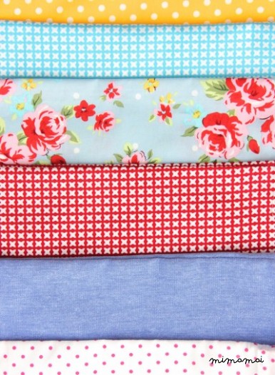 Nappy bag red