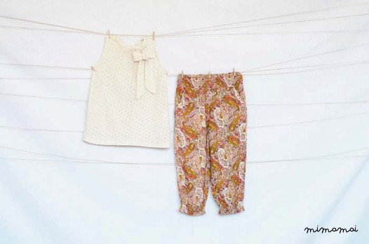Sleeveless Top , Fine knit blouse, Beige blouse, Fashion girl, Fashion summer girl, Top young girl