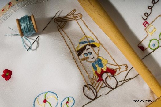 Pinocchio set 2 asciugamani di bambino, ricamato a mano, bagno asciugamano