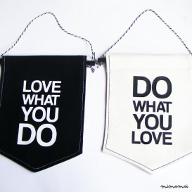 DUO WALL BANNER