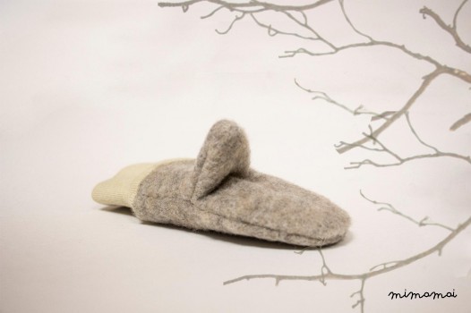 Merino wool mittens