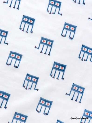 Frutto Swaddle Baby Blanket octopus