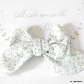 BARRETTE GROS NOEUD FLEURIS BLEUE
