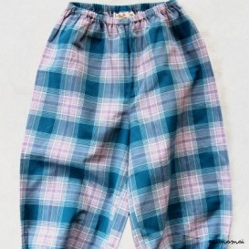 check baggy pants