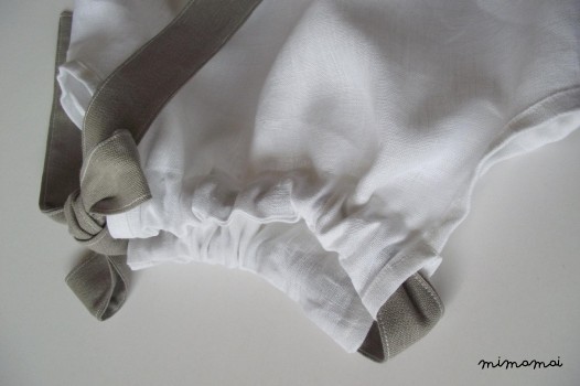 Linen baby girl overalls with bow