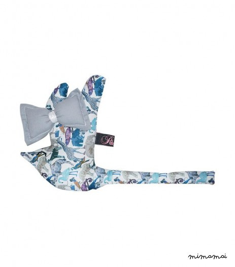 PETIT COUSSIN OISEAU DOUDOU AU ZOO