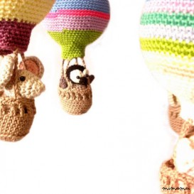 Hot air balloon mobile
