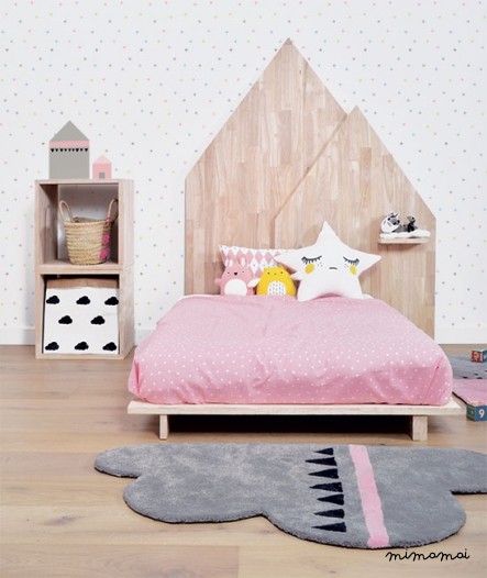 Tapis chambre de b&eacute;b&eacute;, forme nuage rose et gris