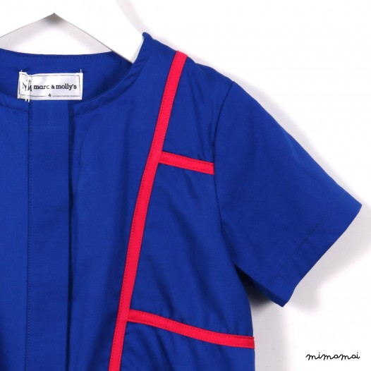 Graphic Lines Top blue