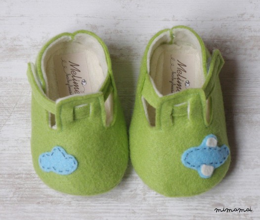 Baby felt shoes
